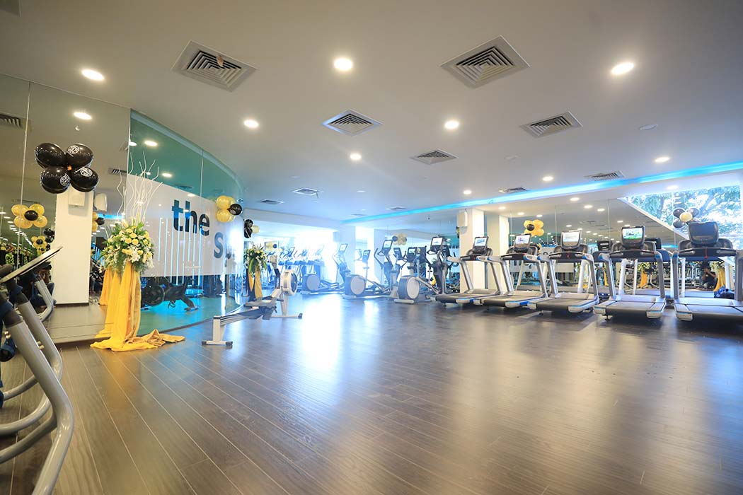 Golds Gym Basavanagudi Gym Equipment Fitness Equipment Get Home